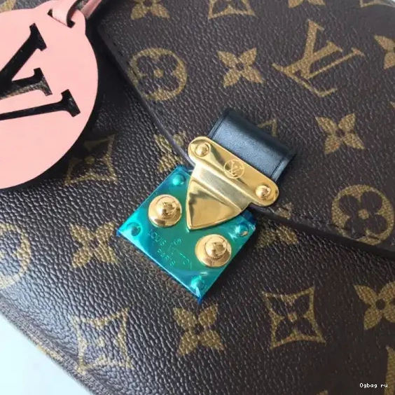METIS Louis Vuitton POCHETTE 0629